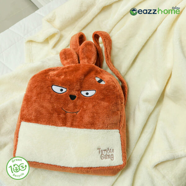 blanket backpack brown